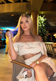 Sveta, Napoli escort