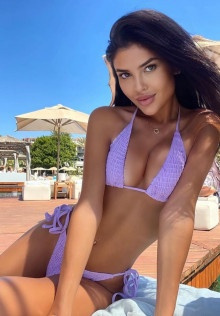 Kara, escorts Napoli