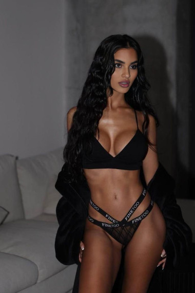 Dasha, Sex escort in Napoli that offers citas.