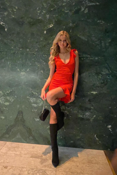 Wiraw, Sex escort in Napoli that offers citas. Wiraw, Sex escort in Napoli that offers citas.