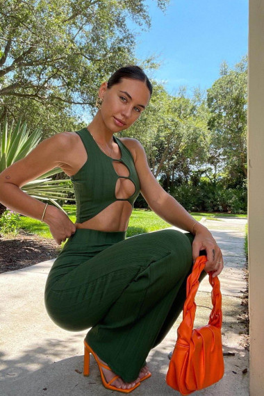 Kristina, Sex escort in Napoli that offers francés natural. Kristina, Sex escort in Napoli that offers francés natural.