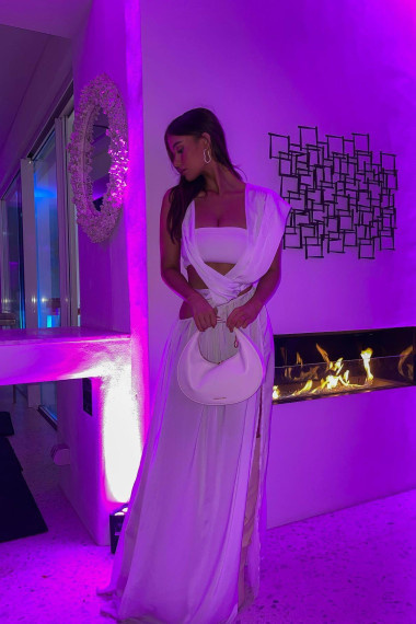 Aisha, Sex escort in Napoli that offers masajes. Aisha, Sex escort in Napoli that offers masajes.