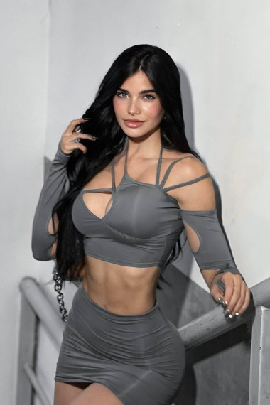 Berta, Sex escort in Napoli that offers citas.