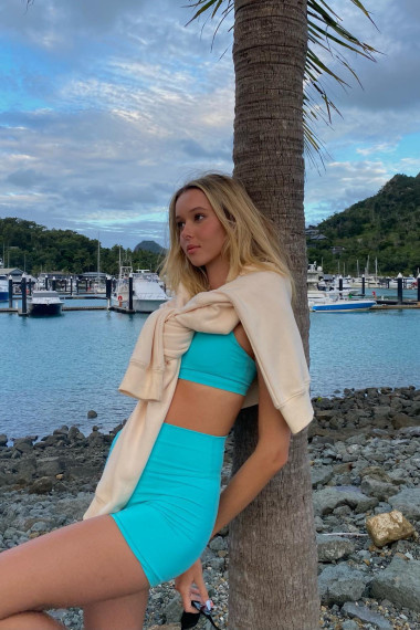 Wiraw, Sex escort in Napoli that offers acompañamiento. Wiraw, Sex escort in Napoli that offers acompañamiento.